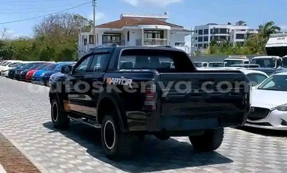 Oofamaa Ford Ranger Black Makiinaa iti Nairobi keessatti Nairobi keessatti