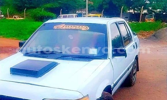 Oofamaa Honda Civic White Makiinaa iti Nairobi keessatti Nairobi keessatti Oofamaa Honda Civic White Makiinaa iti Nairobi keessatti Nairobi keessatti