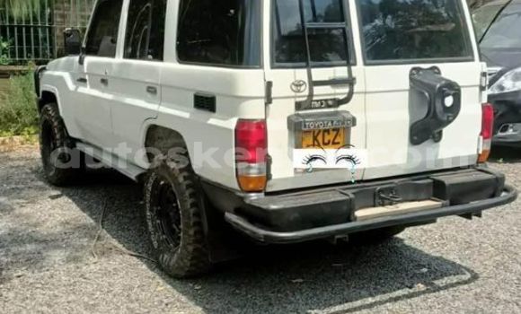 Oofamaa Land Rover Defender Other Makiinaa iti Nairobi keessatti Nairobi keessatti Oofamaa Land Rover Defender Other Makiinaa iti Nairobi keessatti Nairobi keessatti