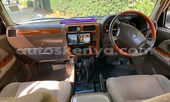 Oofamaa Toyota Prado Other Makiinaa iti Nairobi keessatti Nairobi keessatti Oofamaa Toyota Prado Other Makiinaa iti Nairobi keessatti Nairobi keessatti