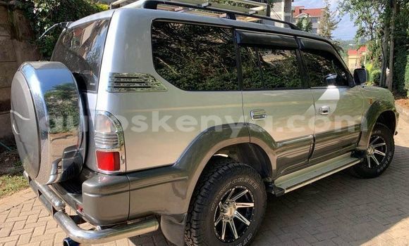 Oofamaa Toyota Prado Other Makiinaa iti Nairobi keessatti Nairobi keessatti Oofamaa Toyota Prado Other Makiinaa iti Nairobi keessatti Nairobi keessatti