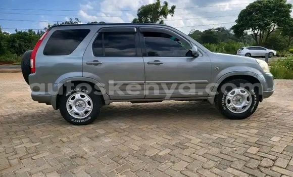 Oofamaa Honda CR–V Silver Makiinaa iti Kiambu keessatti Central Kenya keessatti