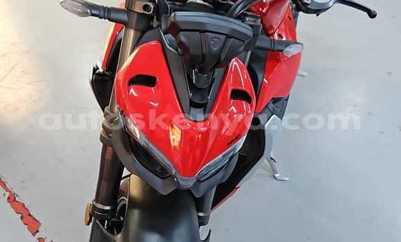 Buy Used Ducati Streetfighter Red Bike in Nairobi in Nairobi