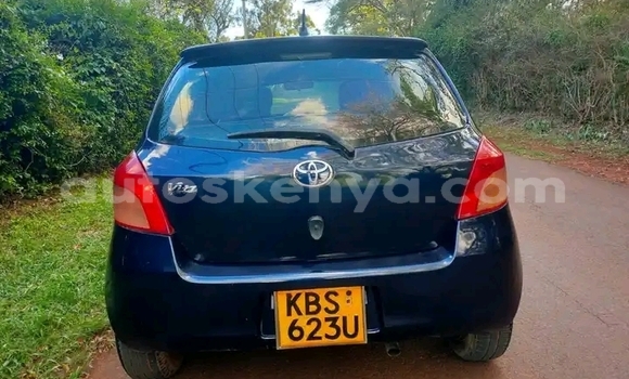 Buy Used Toyota Vitz Blue Car in Nairobi in Nairobi
