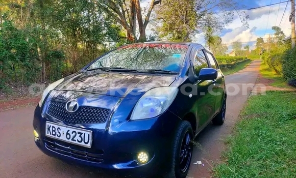 Nunua Ilio tumika Toyota Vitz Bluu Gari ndani ya Nairobi nchini Nairobi Nunua Ilio tumika Toyota Vitz Bluu Gari ndani ya Nairobi nchini Nairobi