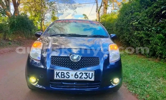 Nunua Ilio tumika Toyota Vitz Bluu Gari ndani ya Nairobi nchini Nairobi Nunua Ilio tumika Toyota Vitz Bluu Gari ndani ya Nairobi nchini Nairobi