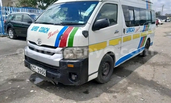 Buy Used Toyota Hiace White Car in Nairobi in Nairobi