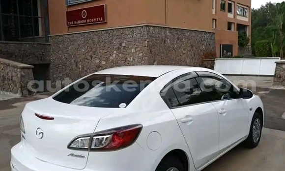 Buy Used Mazda Axela White Car in Nairobi in Nairobi