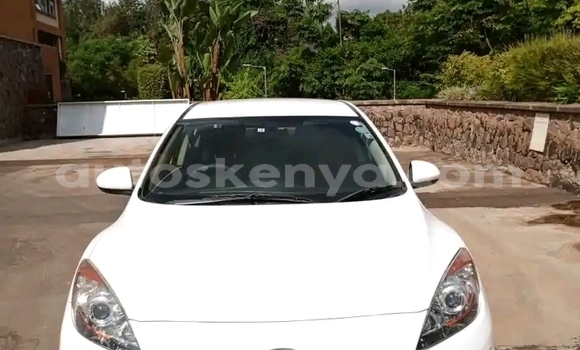 Buy Used Mazda Axela White Car in Nairobi in Nairobi Buy Used Mazda Axela White Car in Nairobi in Nairobi