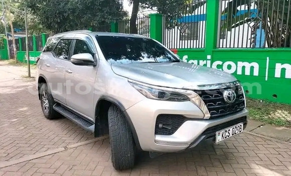 Buy Used Toyota Fortuner Silver Car in Nairobi in Nairobi Buy Used Toyota Fortuner Silver Car in Nairobi in Nairobi
