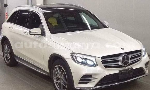 Buy Used Mercedes-Benz GLC 250D White Car in Bissil in Nairobi