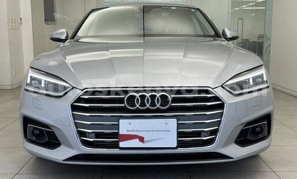 Oofamaa Audi A5 Other Makiinaa iti Busia keessatti West Kenya keessatti