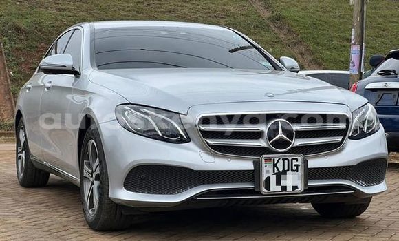 Nunua Ilio tumika Mercedes‒Benz E–Class Nyingine Gari ndani ya Bura nchini Kaskazini Mashariki mwa Kenya