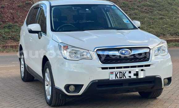 Nunua Ilio tumika Subaru Forester Nyeupe Gari ndani ya Changamwe nchini Pwani