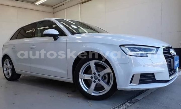 Nunua Ilio tumika Audi A3 Nyeupe Gari ndani ya Busia nchini West Kenya Nunua Ilio tumika Audi A3 Nyeupe Gari ndani ya Busia nchini West Kenya