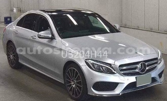 Nunua Ilio tumika Mercedes-Benz C-Classe Nyingine Gari ndani ya Changamwe nchini Pwani Nunua Ilio tumika Mercedes-Benz C-Classe Nyingine Gari ndani ya Changamwe nchini Pwani