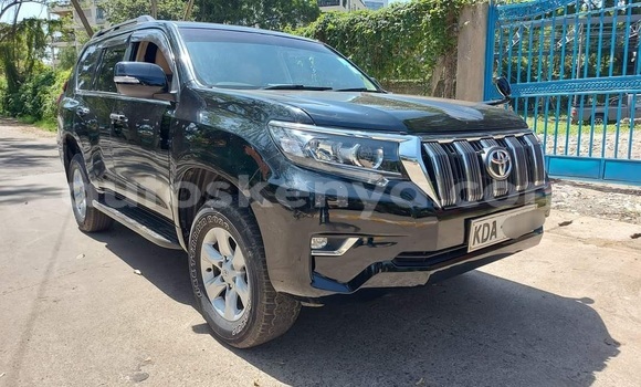 Oofamaa Toyota Land Cruiser Prado Black Makiinaa iti Nairobi keessatti Nairobi keessatti Oofamaa Toyota Land Cruiser Prado Black Makiinaa iti Nairobi keessatti Nairobi keessatti