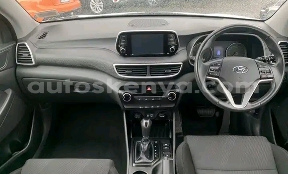 Buy Used Hyundai Tucson White Car in Nairobi in Nairobi Buy Used Hyundai Tucson White Car in Nairobi in Nairobi