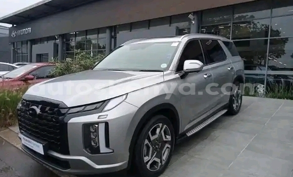 Buy Used Hyundai Santa Fe Silver Car in Nairobi in Nairobi Buy Used Hyundai Santa Fe Silver Car in Nairobi in Nairobi