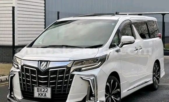 Buy Used Toyota Alphard White Car in Nairobi in Nairobi Buy Used Toyota Alphard White Car in Nairobi in Nairobi