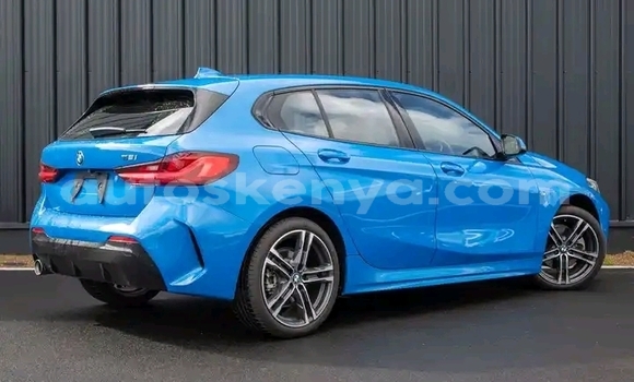 Nunua Ilio tumika BMW 2-Series Bluu Gari ndani ya Nairobi nchini Nairobi