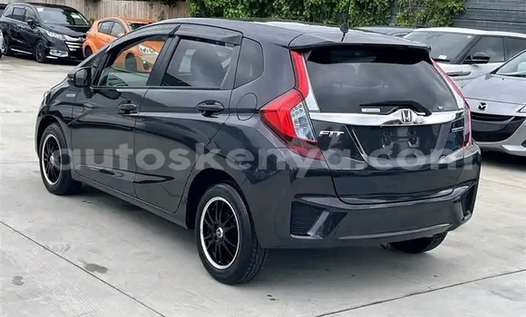 Nunua Ilio tumika Honda Fit Nyingine Gari ndani ya Nairobi nchini Nairobi