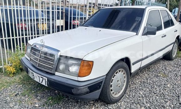 Oofamaa Mercedes-Benz C-Classe Other Makiinaa iti Nairobi keessatti Nairobi keessatti Oofamaa Mercedes-Benz C-Classe Other Makiinaa iti Nairobi keessatti Nairobi keessatti