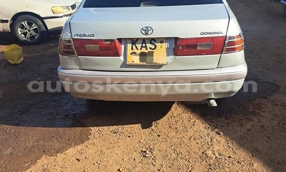 Oofamaa Toyota Premio Other Makiinaa iti Bura keessatti Northeast Kenya keessatti Oofamaa Toyota Premio Other Makiinaa iti Bura keessatti Northeast Kenya keessatti