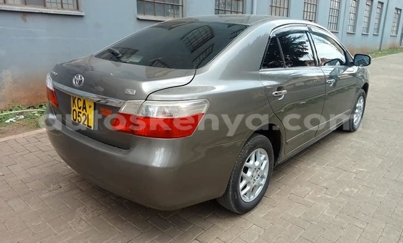 Oofamaa Toyota Premio Other Makiinaa iti Bura keessatti Northeast Kenya keessatti Oofamaa Toyota Premio Other Makiinaa iti Bura keessatti Northeast Kenya keessatti