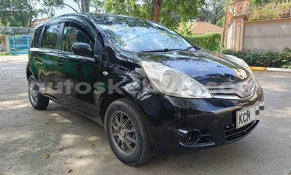 Oofamaa Nissan Note Black Makiinaa iti Busia keessatti West Kenya keessatti Oofamaa Nissan Note Black Makiinaa iti Busia keessatti West Kenya keessatti
