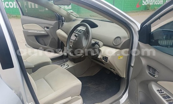 Oofamaa Toyota Belta Other Makiinaa iti Busia keessatti West Kenya keessatti Oofamaa Toyota Belta Other Makiinaa iti Busia keessatti West Kenya keessatti