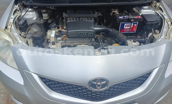 Oofamaa Toyota Belta Other Makiinaa iti Busia keessatti West Kenya keessatti Oofamaa Toyota Belta Other Makiinaa iti Busia keessatti West Kenya keessatti