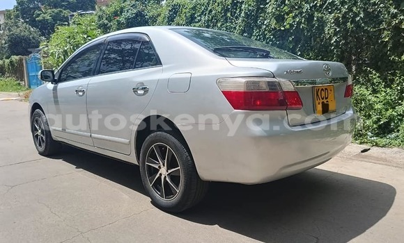 Oofamaa Toyota Premio Other Makiinaa iti Bura keessatti Northeast Kenya keessatti Oofamaa Toyota Premio Other Makiinaa iti Bura keessatti Northeast Kenya keessatti