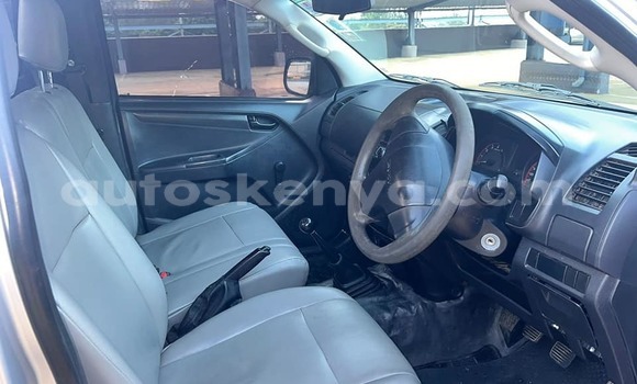 Oofamaa Isuzu D–MAX Other Makiinaa iti Bungoma keessatti West Kenya keessatti Oofamaa Isuzu D–MAX Other Makiinaa iti Bungoma keessatti West Kenya keessatti