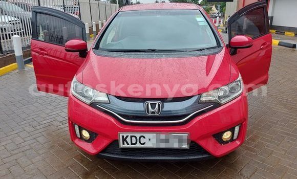 Nunua Ilio tumika Honda Fit Nyekundu Gari ndani ya Busia nchini West Kenya
