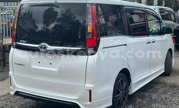 Buy Used Toyota Voxy White Car in Bura in Northeast Kenya Buy Used Toyota Voxy White Car in Bura in Northeast Kenya