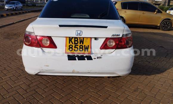 Buy Used Honda fit aria White Car in Bute in Northeast Kenya Buy Used Honda fit aria White Car in Bute in Northeast Kenya