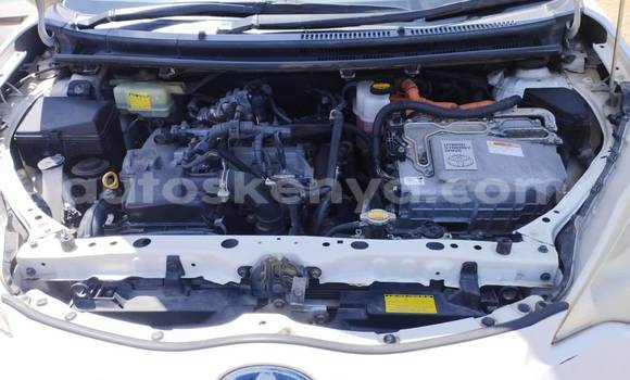 Buy Used Toyota Aqua White Car in Bungoma in West Kenya Buy Used Toyota Aqua White Car in Bungoma in West Kenya