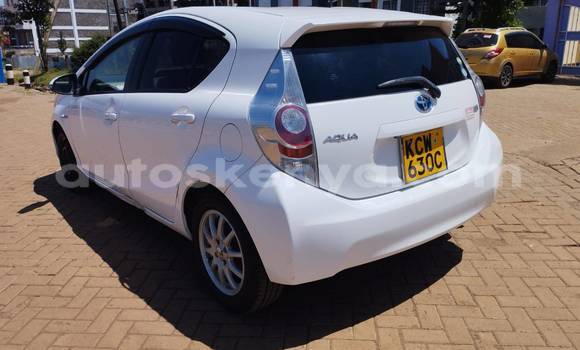 Buy Used Toyota Aqua White Car in Bungoma in West Kenya Buy Used Toyota Aqua White Car in Bungoma in West Kenya