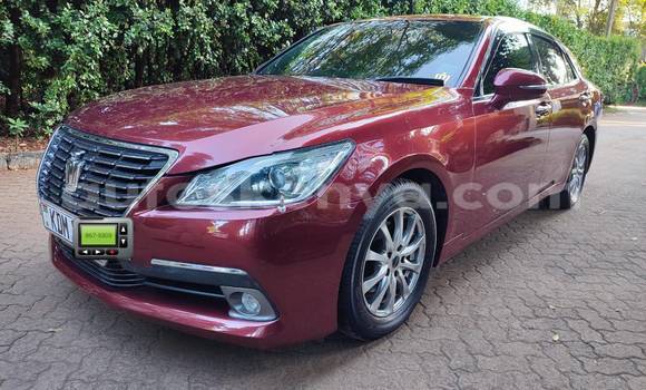 Buy Used Toyota Crown Red Car in Bura in Northeast Kenya Buy Used Toyota Crown Red Car in Bura in Northeast Kenya