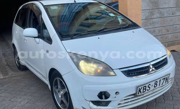 Buy Used Mitsubishi Colt White Car in Bungoma in West Kenya Buy Used Mitsubishi Colt White Car in Bungoma in West Kenya
