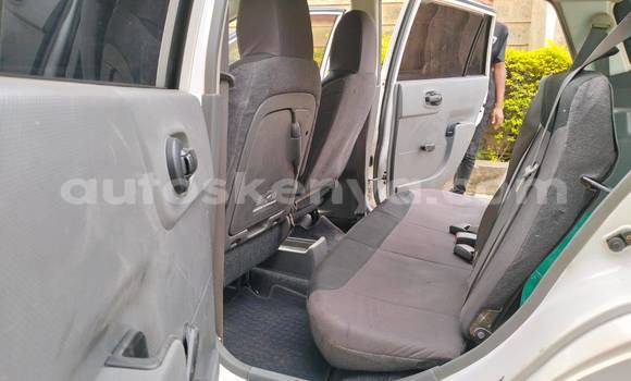 Buy Used Nissan AD White Car in Bura in Northeast Kenya Buy Used Nissan AD White Car in Bura in Northeast Kenya