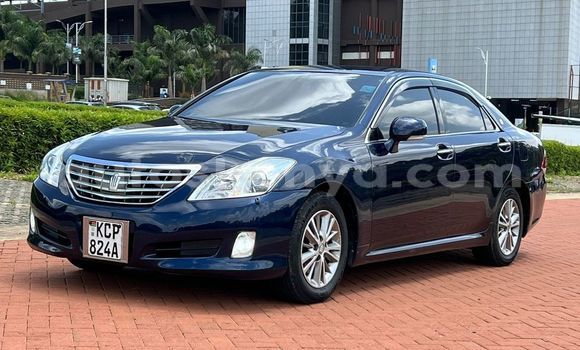 Nunua Ilio tumika Toyota Crown Nyingine Gari ndani ya Nairobi nchini Nairobi
