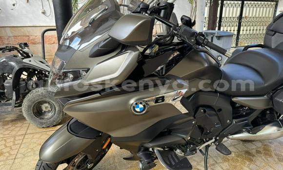 Oofamaa BMW K 1600 Silver Doqdoqqee iti Nairobi keessatti Nairobi keessatti