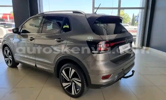Buy Used Volkswagen T-Roc Other Car in Nairobi in Nairobi