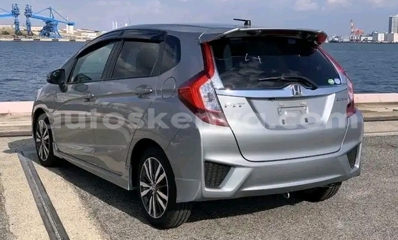 Buy Used Honda Fit Silver Car in Nairobi in Nairobi