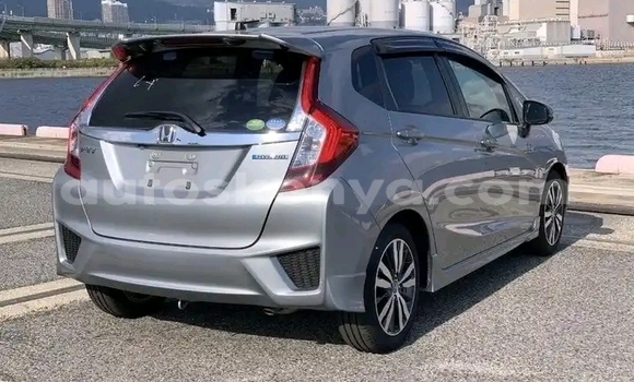 Buy Used Honda Fit Silver Car in Nairobi in Nairobi Buy Used Honda Fit Silver Car in Nairobi in Nairobi