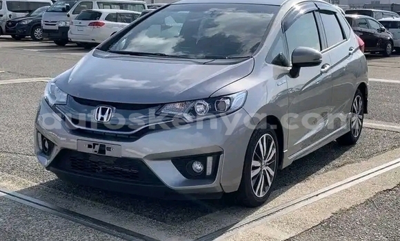 Buy Used Honda Fit Silver Car in Nairobi in Nairobi Buy Used Honda Fit Silver Car in Nairobi in Nairobi