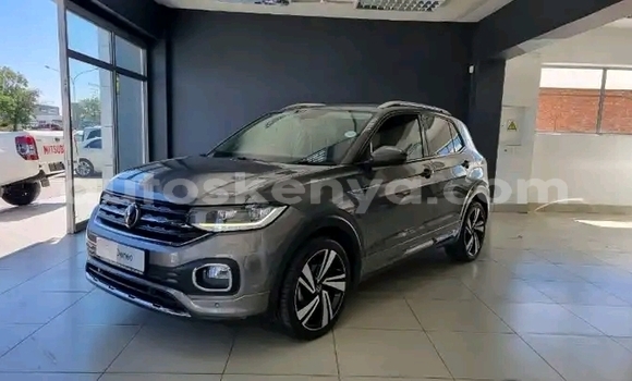 Buy Used Volkswagen T-Roc Other Car in Nairobi in Nairobi