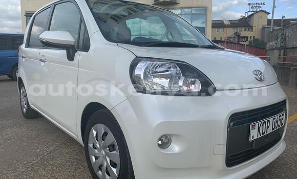 Buy Used Toyota Porte White Car in Nairobi in Nairobi Buy Used Toyota Porte White Car in Nairobi in Nairobi